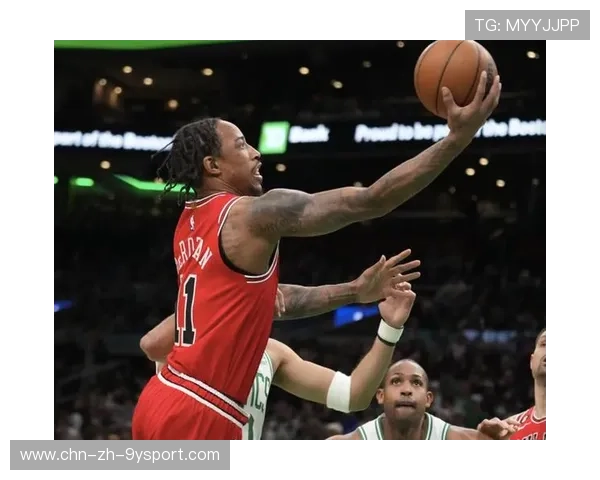 公牛借德罗赞丝滑中距离稳住局面,追分见效