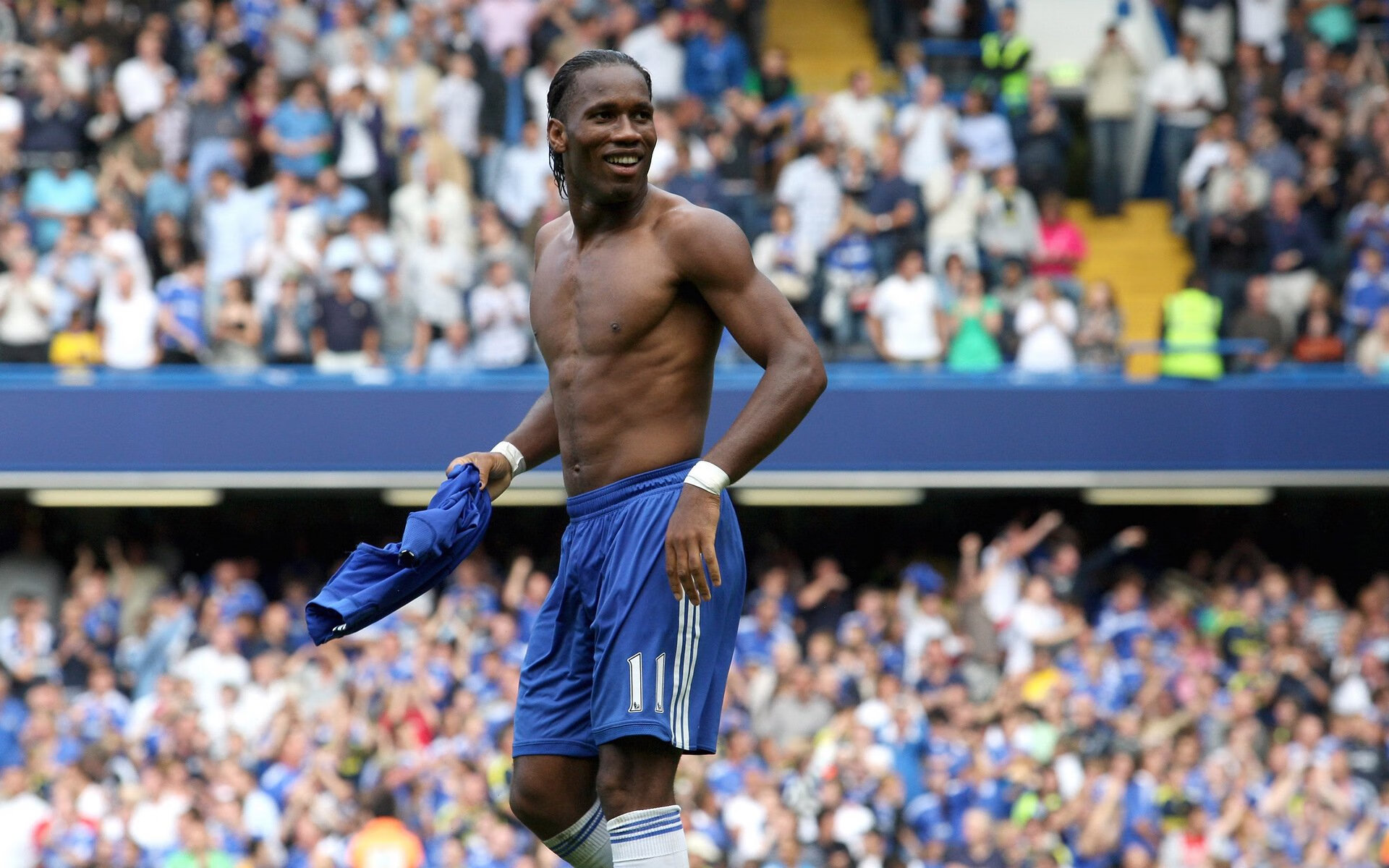 俱乐部球迷基金会发起慈善募捐助力社会公益事业,俱乐部球迷排行榜